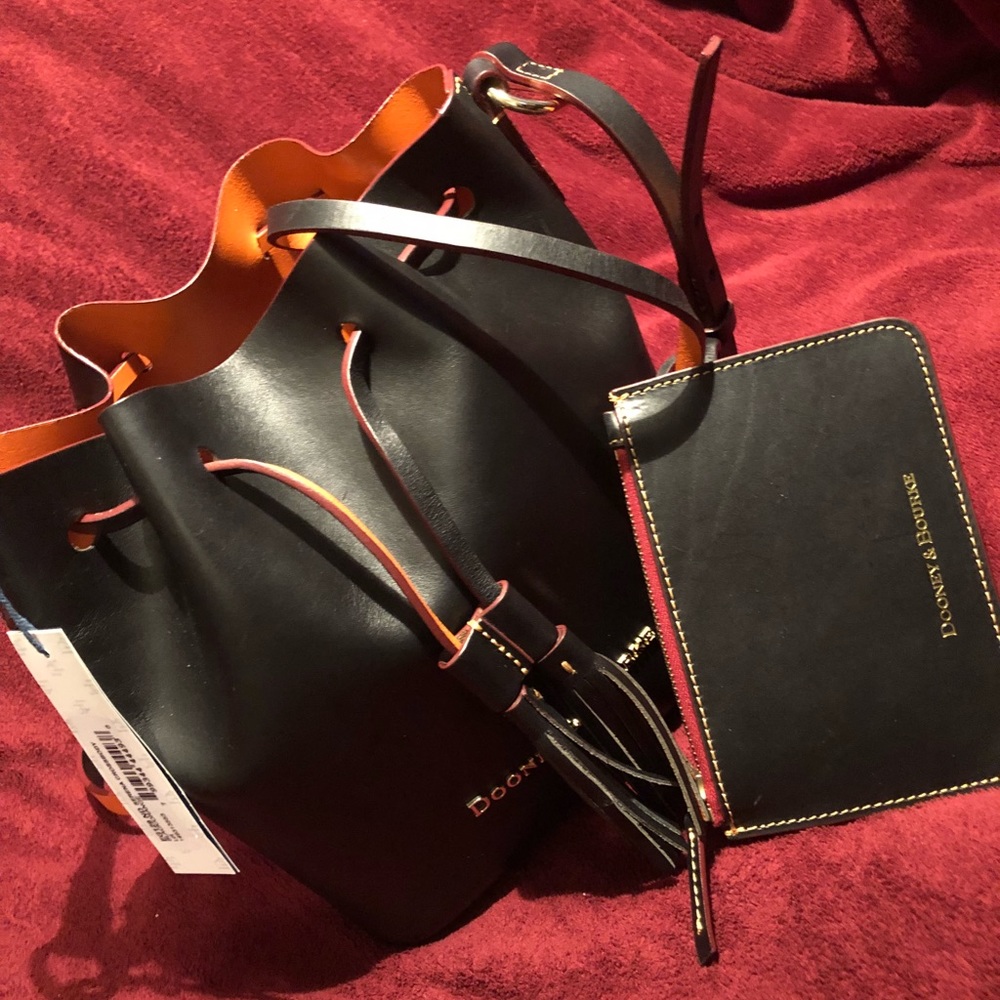 Dooney&Bourke Leather Drawstring Crossbody w/Pouch